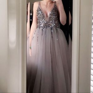 NWOT!!! Grey sparkly prom dress!!!!
